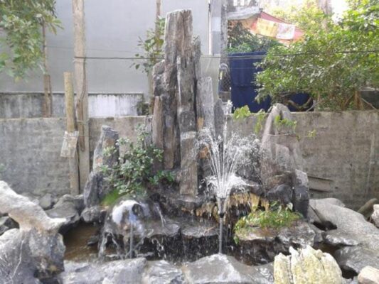 Các yếu tố môi trường tác động trực tiếp đến chất liệu vòi phun