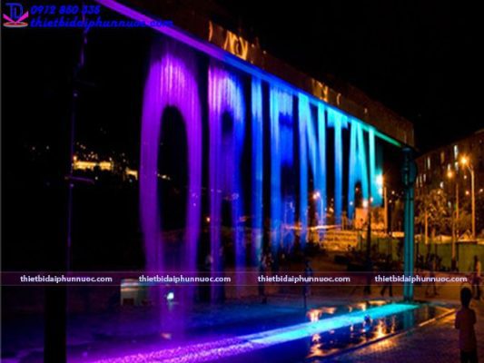 Ứng dụng màn nước thẳng mang đến nhiều giá trị nổi bật cả về thẩm mỹ.