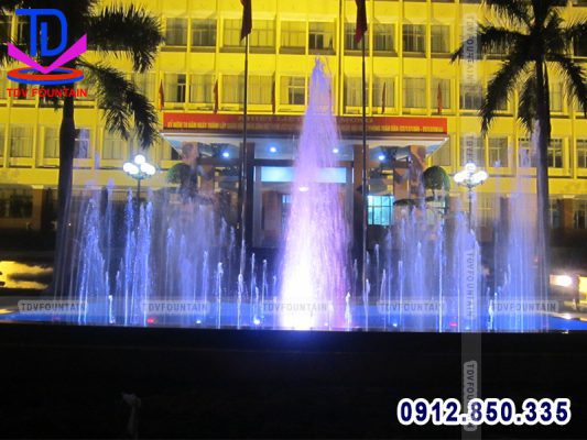 Đài phun nước khuôn viên trụ sở công an tỉnh Quảng Ninh