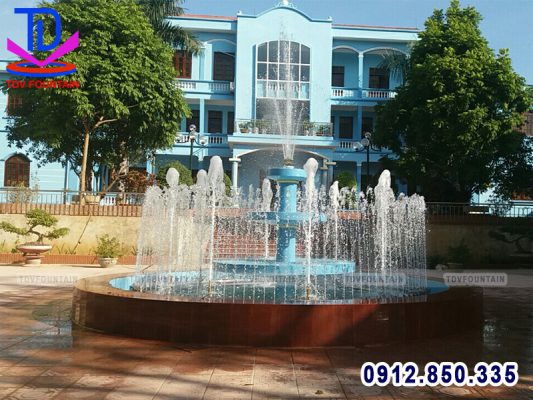 Đài phun nước trụ sở huyện ủy Tủa Chùa - Điện Biên