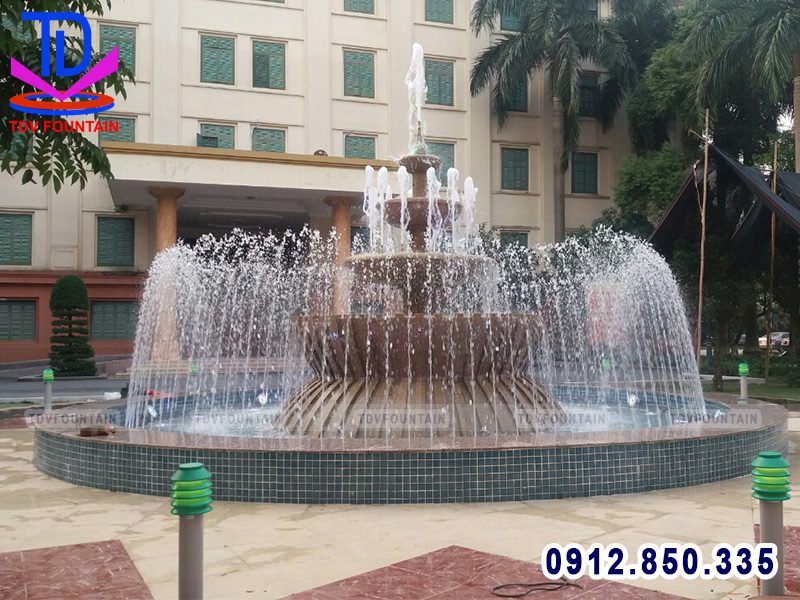 Lắp đặt đài phun nước trụ sở công an tỉnh Phú Thọ