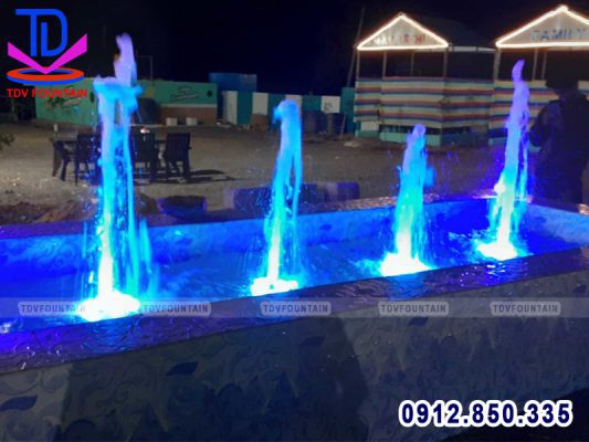 Đài phun nước phong thủy mini sân vườn