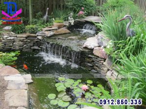 Thác nước trang trí cho hồ cá