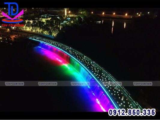 Cầu phun nước Ánh Sao quận 7 Hồ Chí Minh