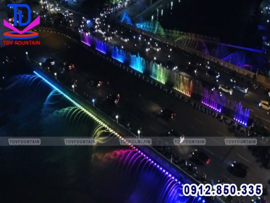 Cầu phun nước Semarang