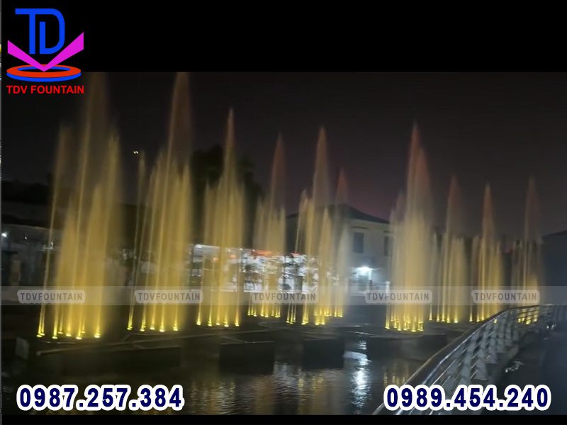 Đài phun nước hồ Hùng Vương - Phúc Yên - Vĩnh Phúc 10