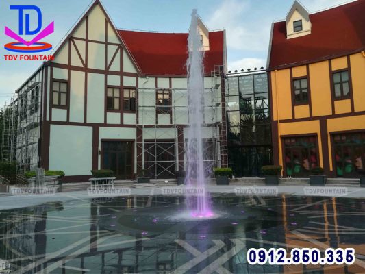 Hướng Bắc, Đông và Đông Nam phù hợp đặt đài phun nước trước nhà