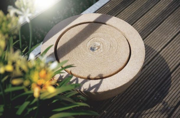 Composite là chất liệu có độ bền vượt trội và tính thẩm mỹ cao. 