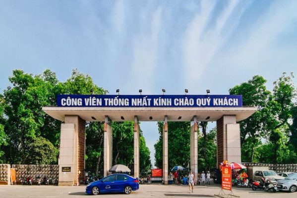 Công viên Thống Nhất là một trong bốn công viên lớn nhất tại thủ đô Hà Nội hiện nay.