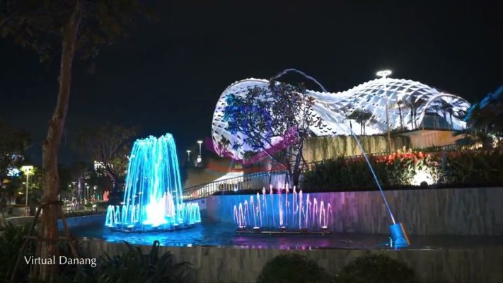 Hình ảnh đài phun nước công viên Apec lung linh về đêm