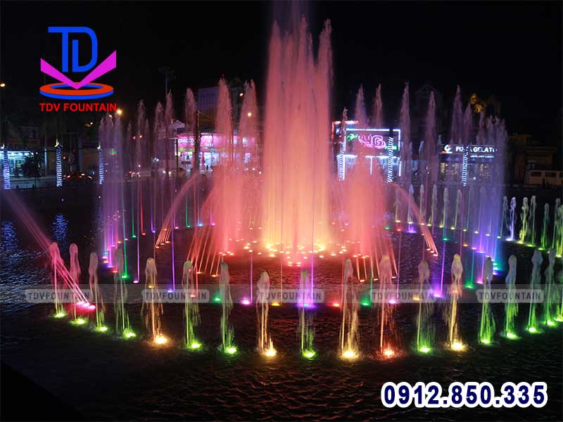 den-led-dai-phun-nuoc-54w.jpg den led dai phun nuoc 54w