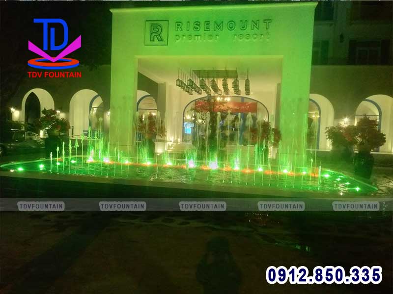 lap-dat-den-54W-DMX-cho-nhac-nuoc.jpg lap dat den 54W DMX cho nhac nuoc